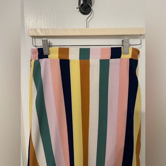 High-waisted striped skirt - Picture 2 of 4